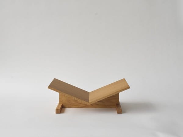 Hintsdeco Books Βάση Βιβλίου, Page, Δρυς, Ξύλο, Φυσικό,12,5×37,5×23,0 cm, Hintsdeco
