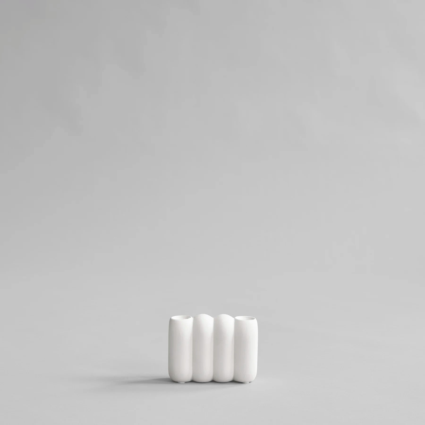 101 COPENHAGEN Κηροπήγιο Κηροπήγιο Tube Mini Kεραμικό Άσπρο L14.5xW6xH11cm, 101COPENHAGEN