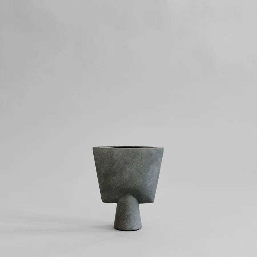 101 COPENHAGEN Βάζο Sphere Triangl Κεραμικό Διακοσμητικό Βάζο Γκρι, 22x7.5x20cm 101 COPENHAGEN