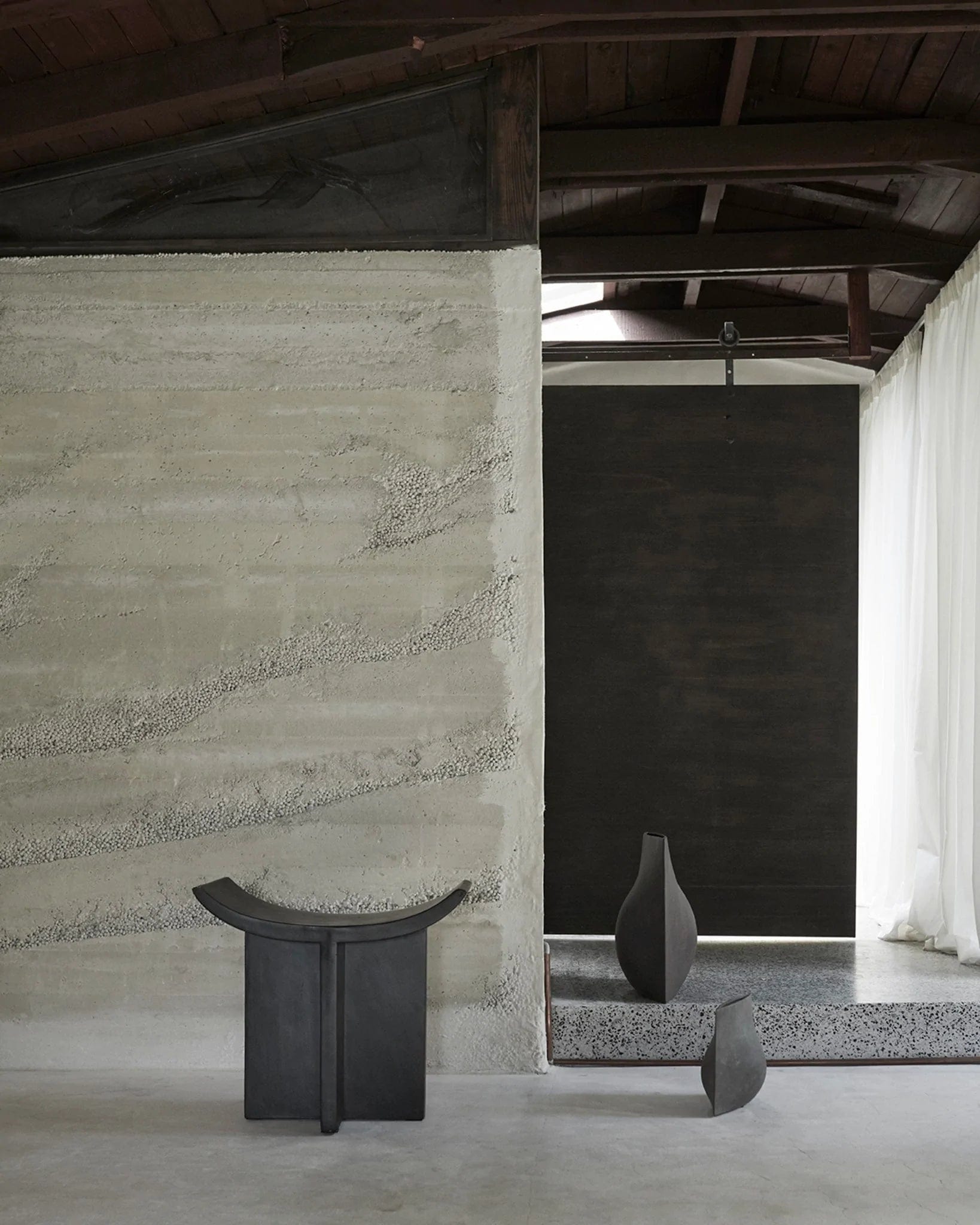 101 COPENHAGEN Σκαμπό Σκαμπό Brutus Σκούρο Καφέ-Μαύρο Σκυρόδεμα Από Ίνες L60xW25xH50 101 COPENHAGEN