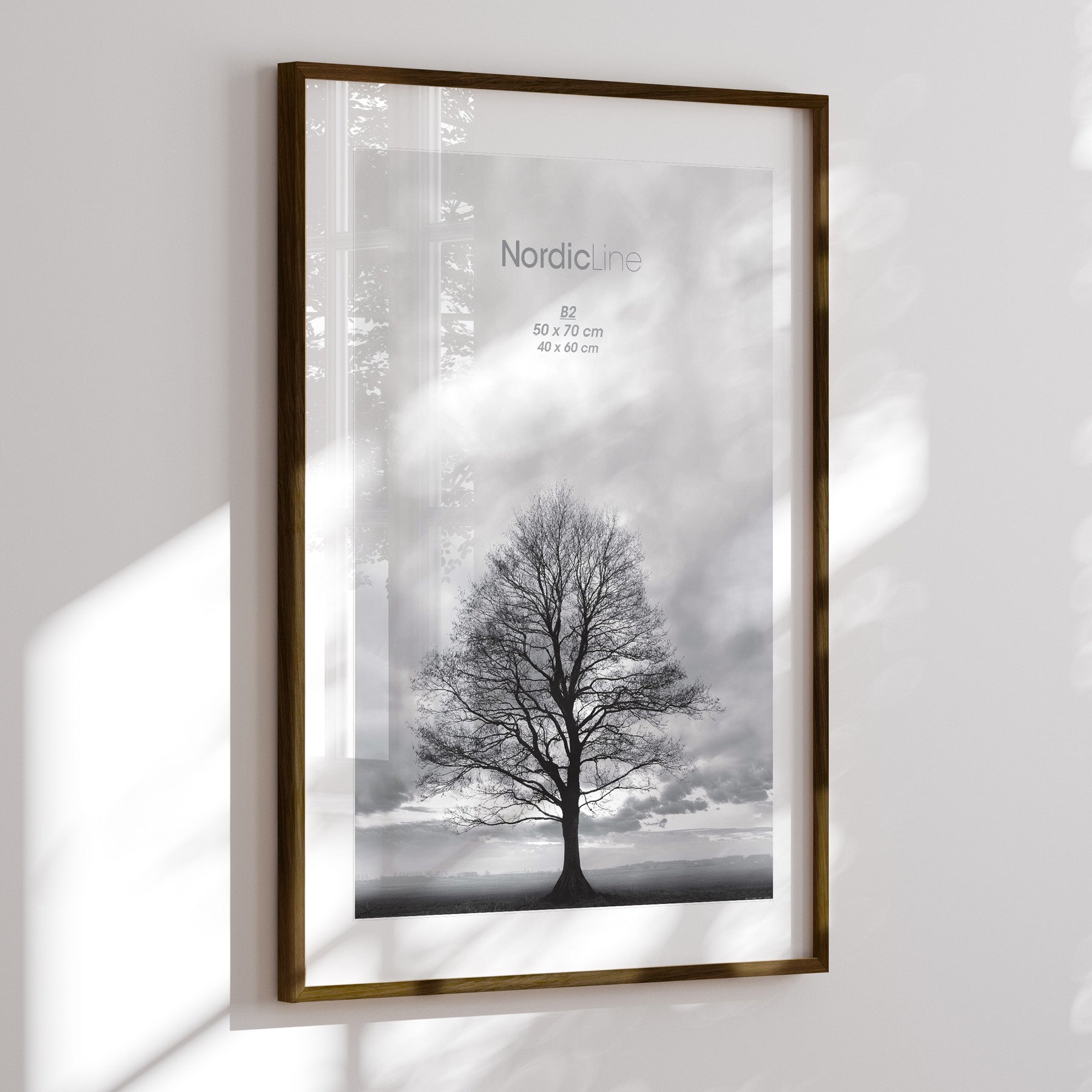 Κορνίζα Nordic Line - Σκούρο Καφέ Ξύλο Δρυός Ακρυλικό Γυαλί 15 mm W50 x H70 cm INCADO