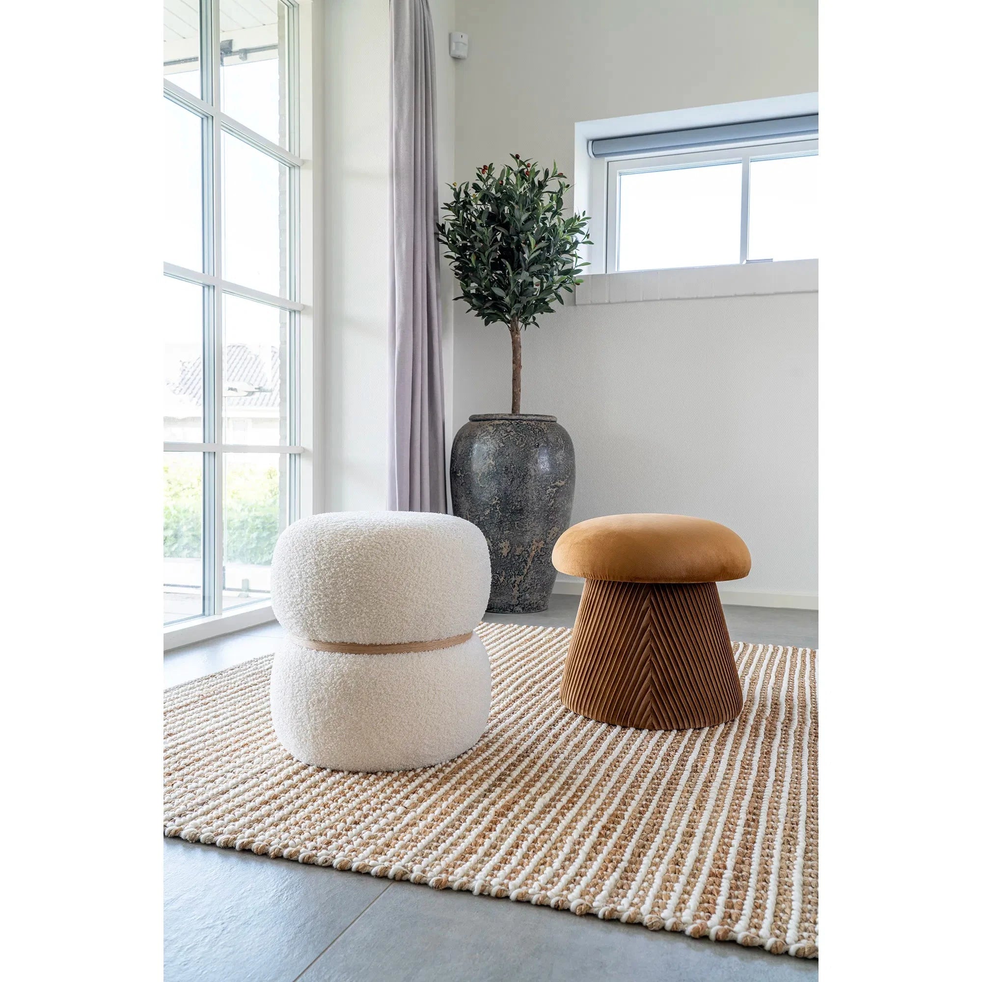 Πουφ Milford - Μπουκλέ Άσπρο ø38 x H41 cm HOUSE NORDIC 