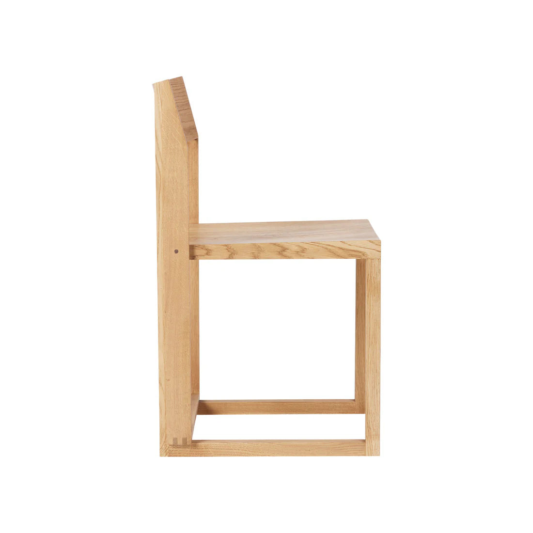 KRISTINA DAM studio Chair Καρέκλα Outline Warm, Lacquered oak/Walnut W46 x D46 x H80 cm, SH46 x SD45,5 cm KRISTINA DAM