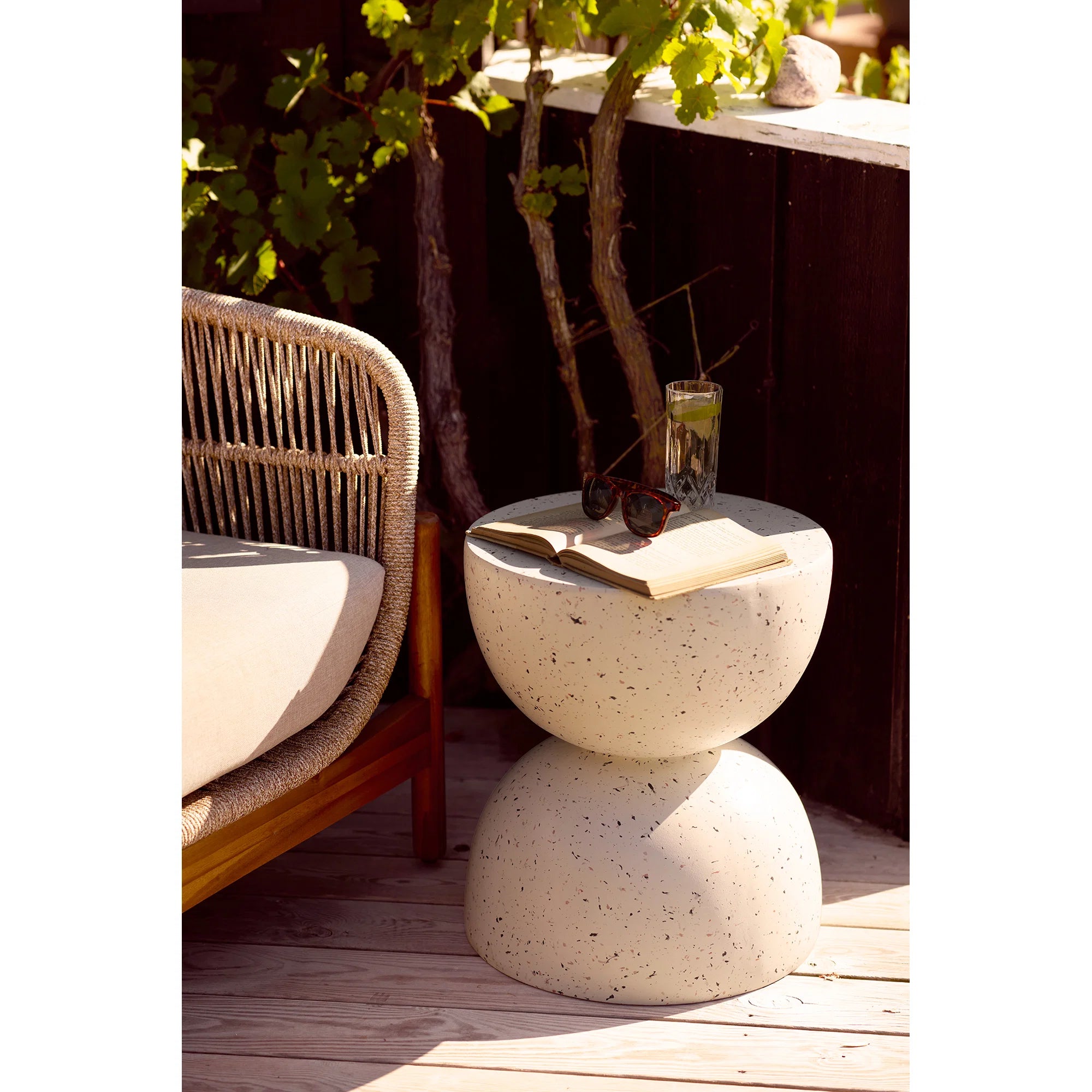 Βοηθητικό Τραπέζι Bonita Off White  Fiberclay/ Terrazzo Look ø40x45 cm HOUSE NORDIC