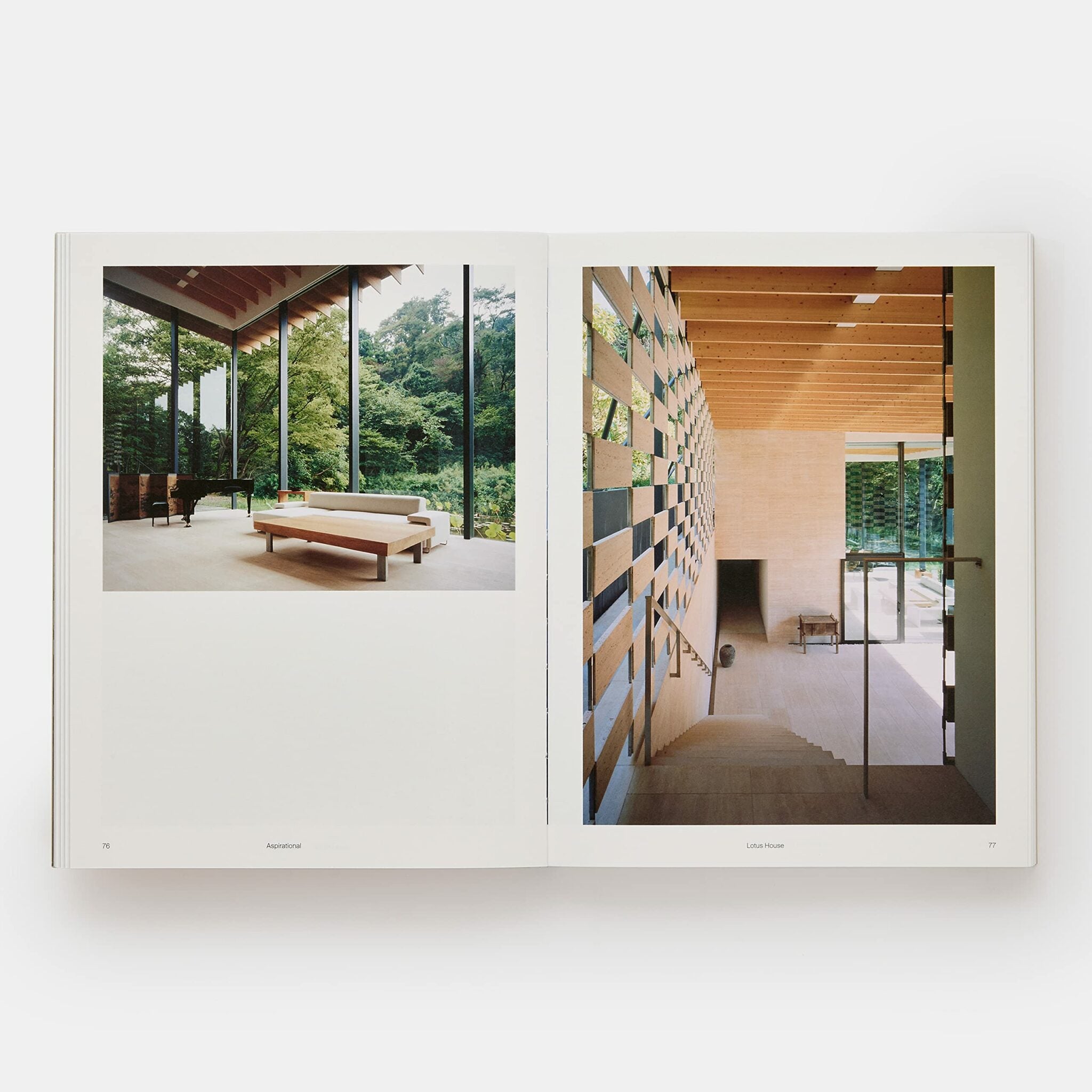 Hintsdeco Books Βιβλίο Τέχνης Βιβλίο Τέχνης Japanese Interiors Υπόλευκο/Μπεζ 21×2,9×27 cm Hintsdeco