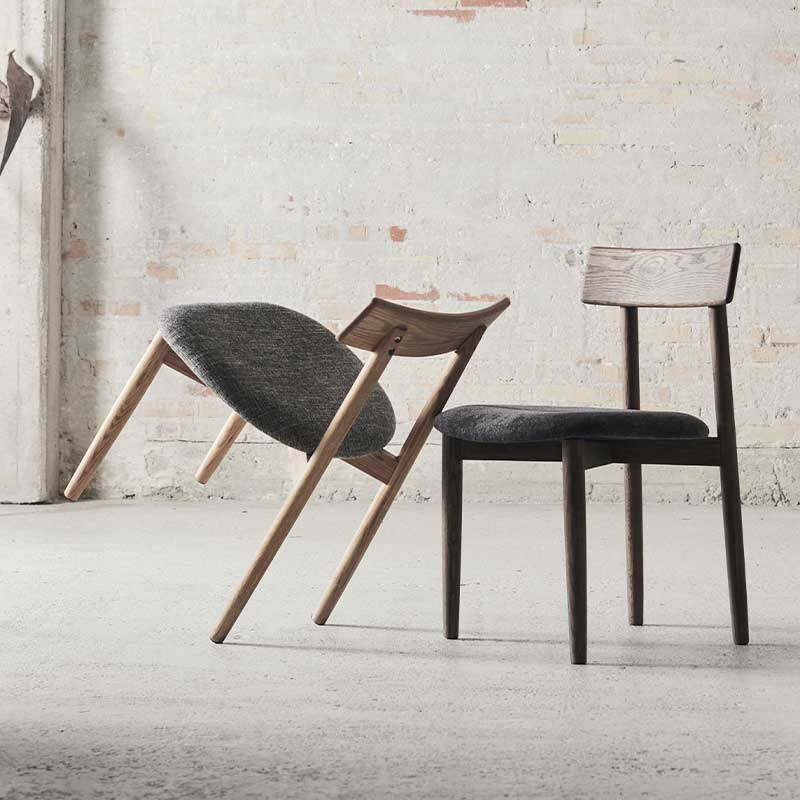 MUUBS Καρέκλα Καρέκλα Tetra Φυσικό Ξυλο Oak Καφέ Σκούρο/Ύφασμα Μαύρο H78xB50xD50,5cm MUUBS
