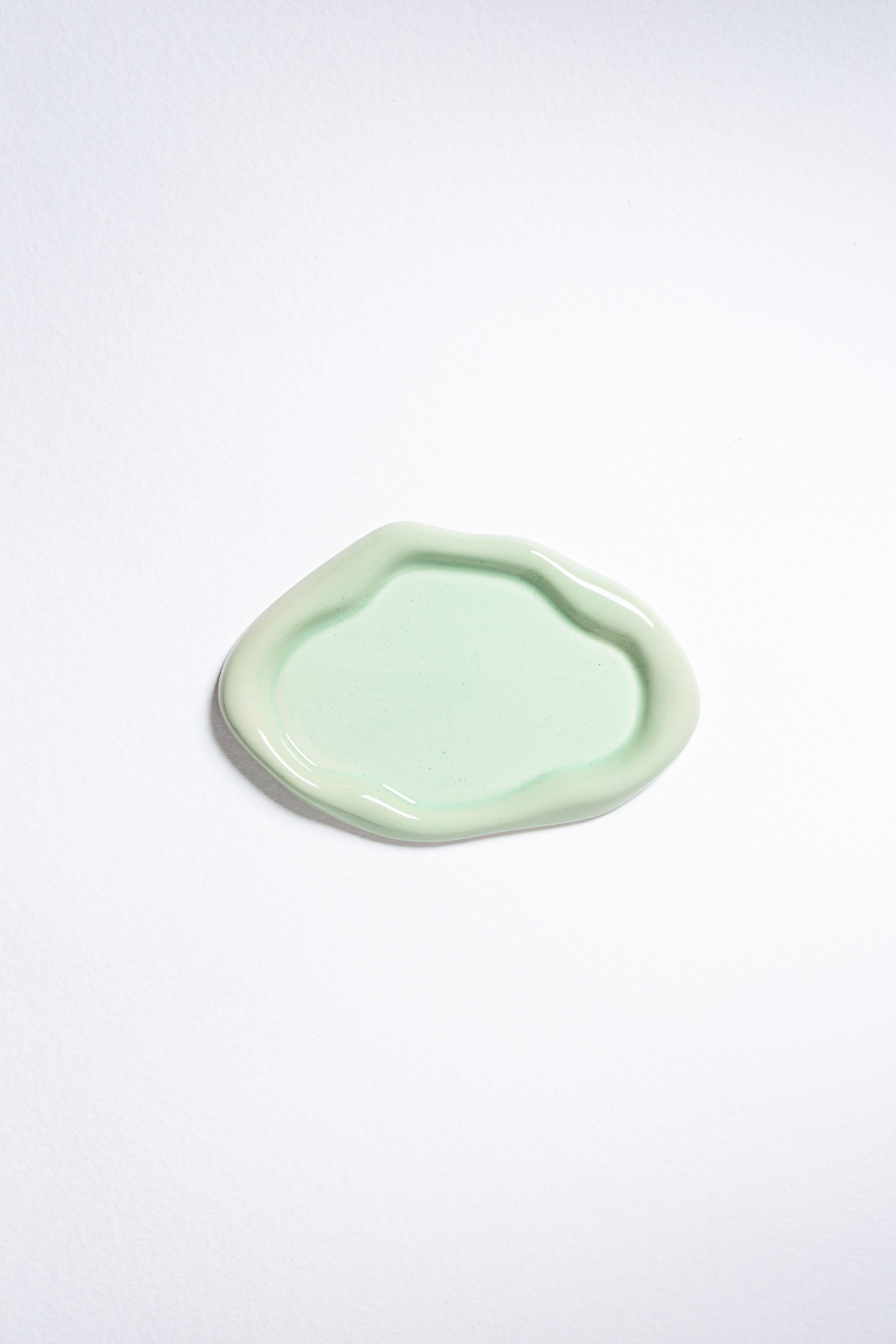 EGG BACK HOME plate MagicTrays-Piece of Sky Plate Green Ceramic L24x16,5WxH2cm EGG BACK HOME