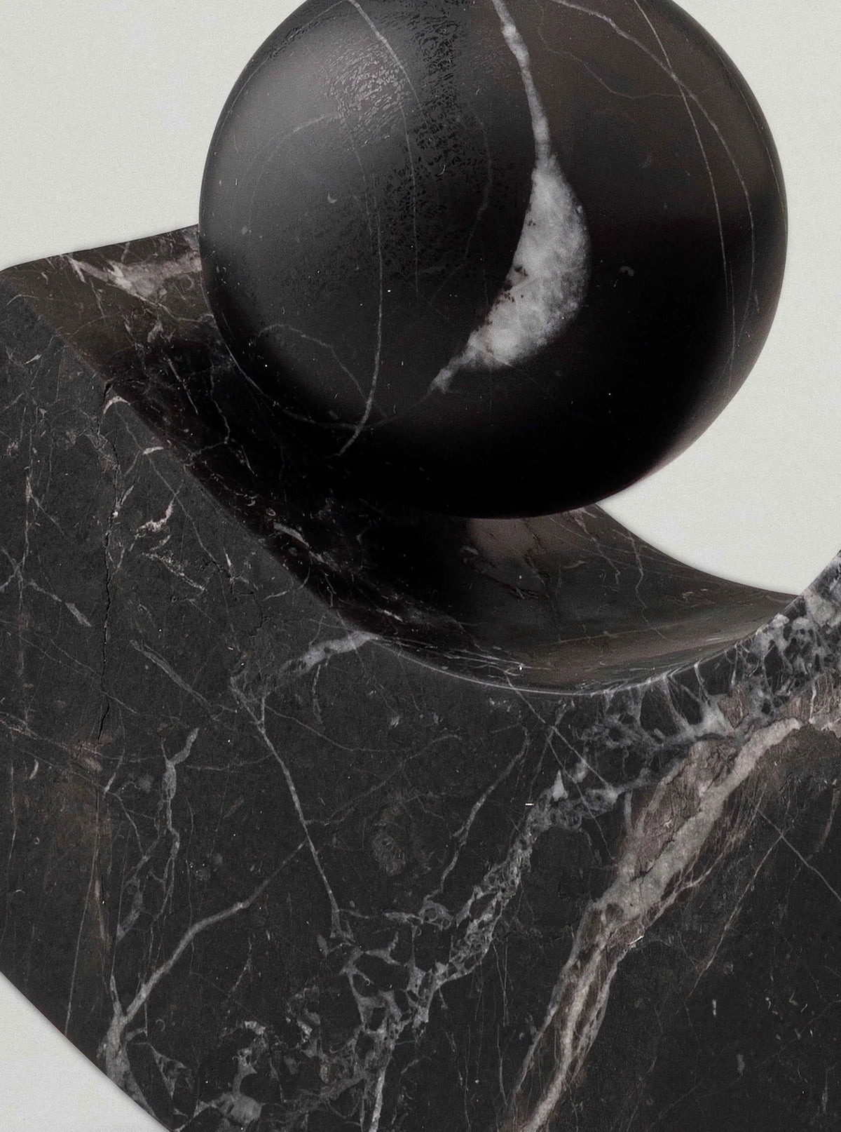 Βιβλιοστάτης Equi Toros Black - Μάρμαρο Μαύρος 6 x 15 x 15 cm HintsDeco
