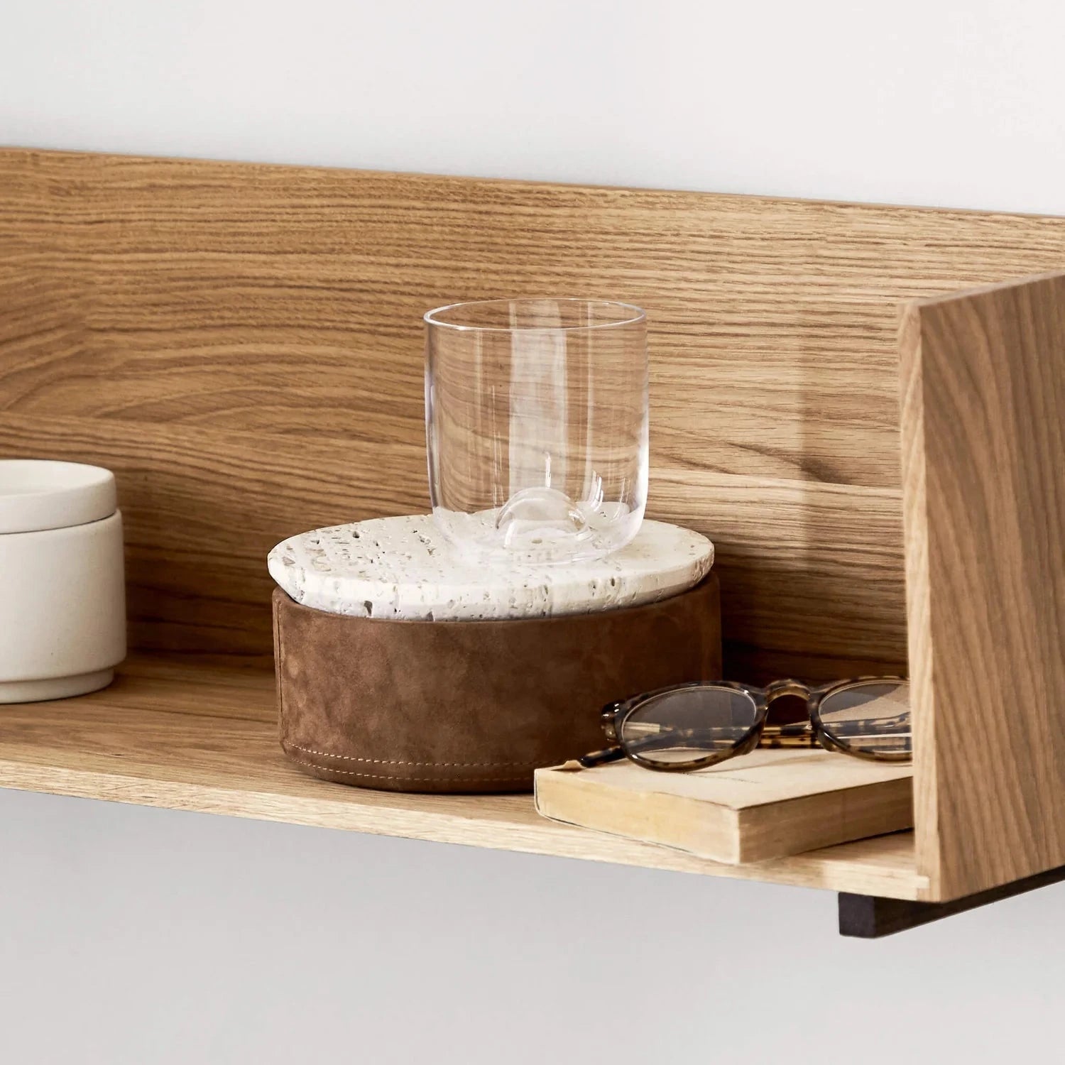 KRISTINA DAM studio Καλάθι αποθήκευσης Κουτί Αποθήκευσης Suede Box S - Τραβερτίνη Σουέντ Μπεζ Ταμπά Ø16 x H7,5 cm KRISTINA DAM studio