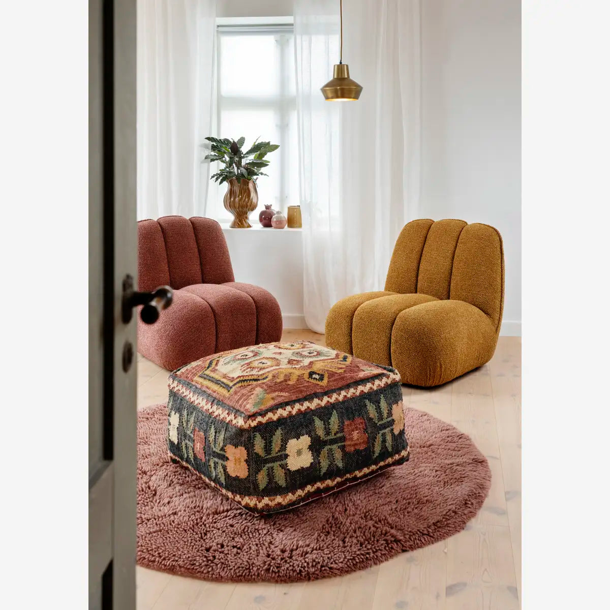 Χαλί Round Tufted - Μάλλινο Βαμβακερό Σκούρο Ροζ Ø150 cm Madam Stoltz 