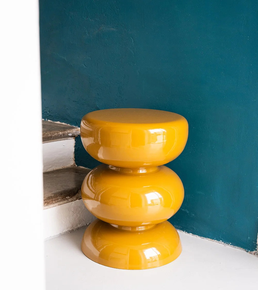 HINTSDECO Τραπέζι Βοηθητικό Τραπέζι Dili Μεταλλικό Μουσταρδί 36x36xh46 cm Hintsdeco Collection