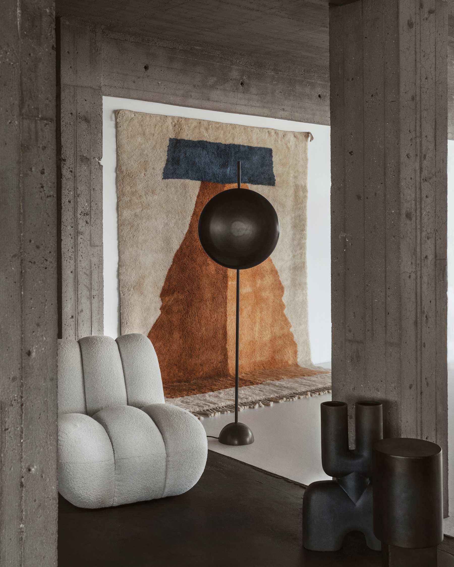 Βοηθητικό Τραπέζι Column Table - Ινώδες Σκυρόδεμα Σκούρο Καφέ H50 x W25 x L25 cm 101 COPENHAGEN