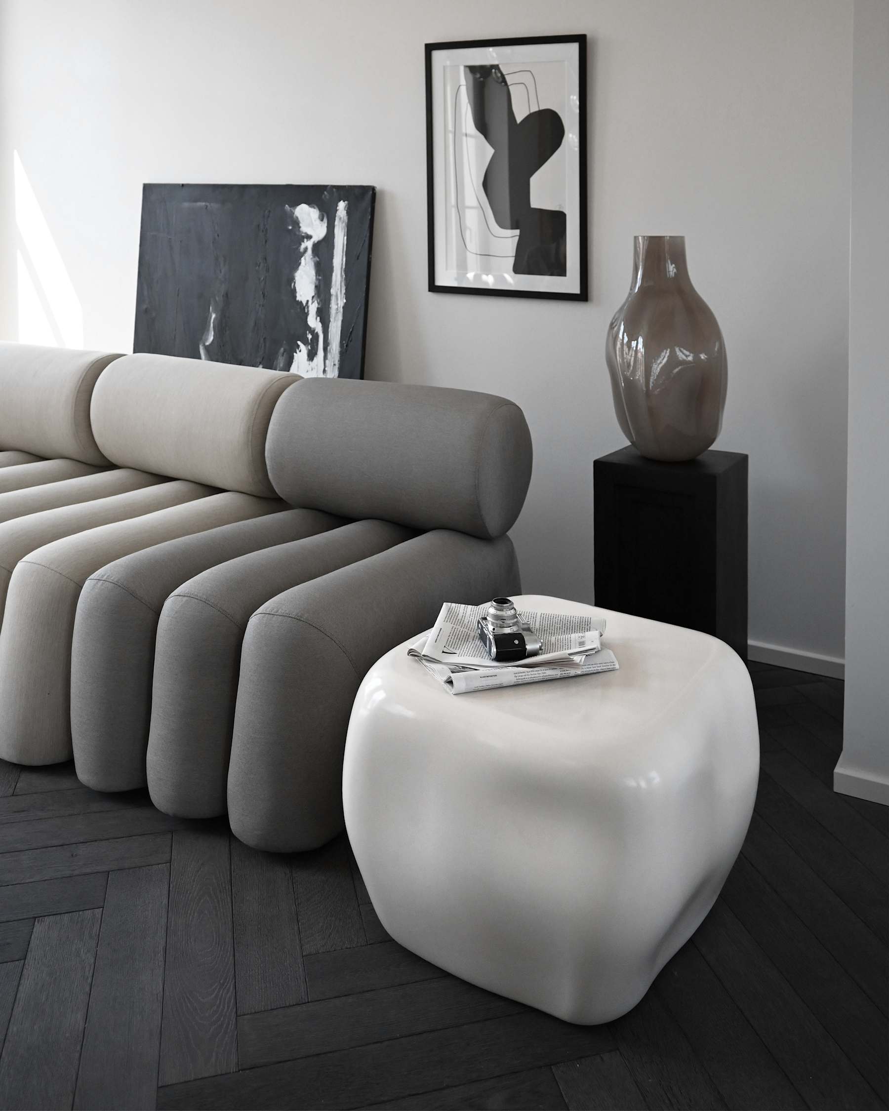 Κεραμικό Τραπεζάκι Καφέ Ishi Medio - Υψηλής Γυαλάδας Άσπρο Birch H40,5 x W55 x L55 cm 101 COPENHAGEN