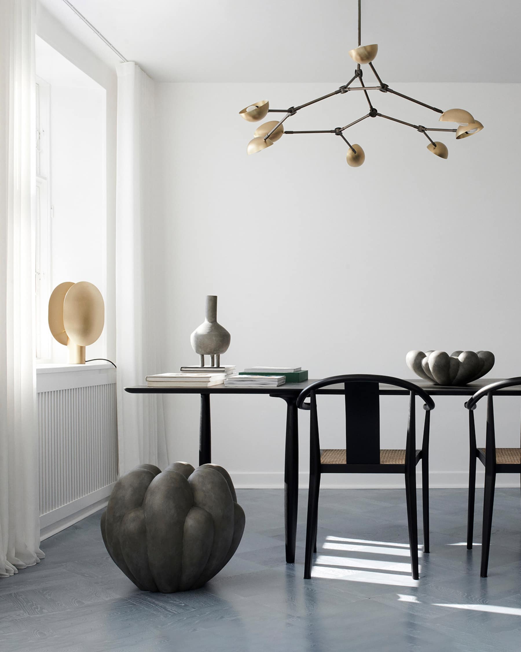 101 COPENHAGEN Επιτραπέζιο φωτιστικό Επιτραπέζιο Φωτιστικό - Πορτατίφ Clam - Μεταλλικό Χρυσό H43,5 x W15 x L30 cm 101 COPENHAGEN