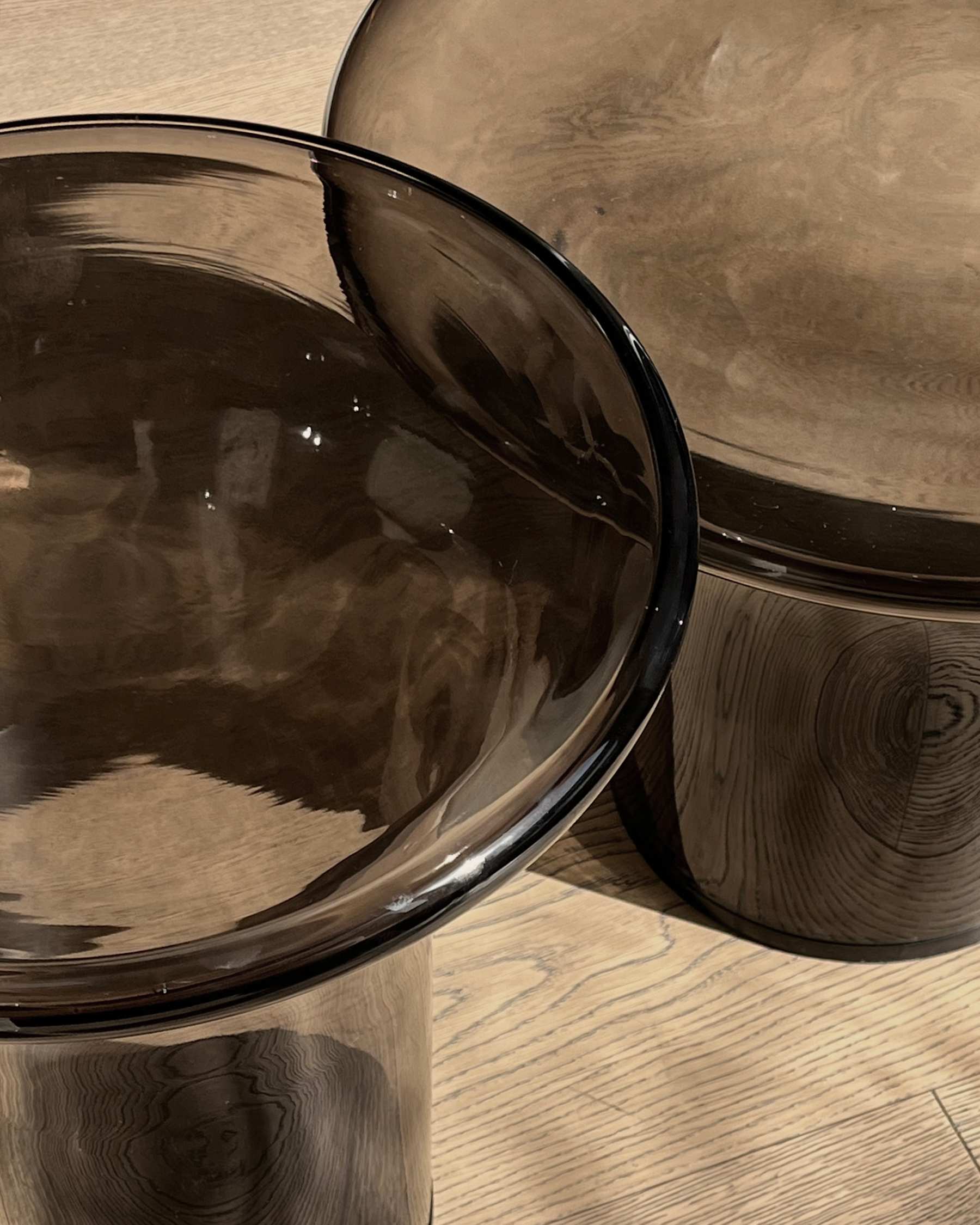 Βοηθητικό Τραπέζι Trumpet Low - Γυαλί Smoked Forest H35 x W45 x L45 cm 101 COPENHAGEN