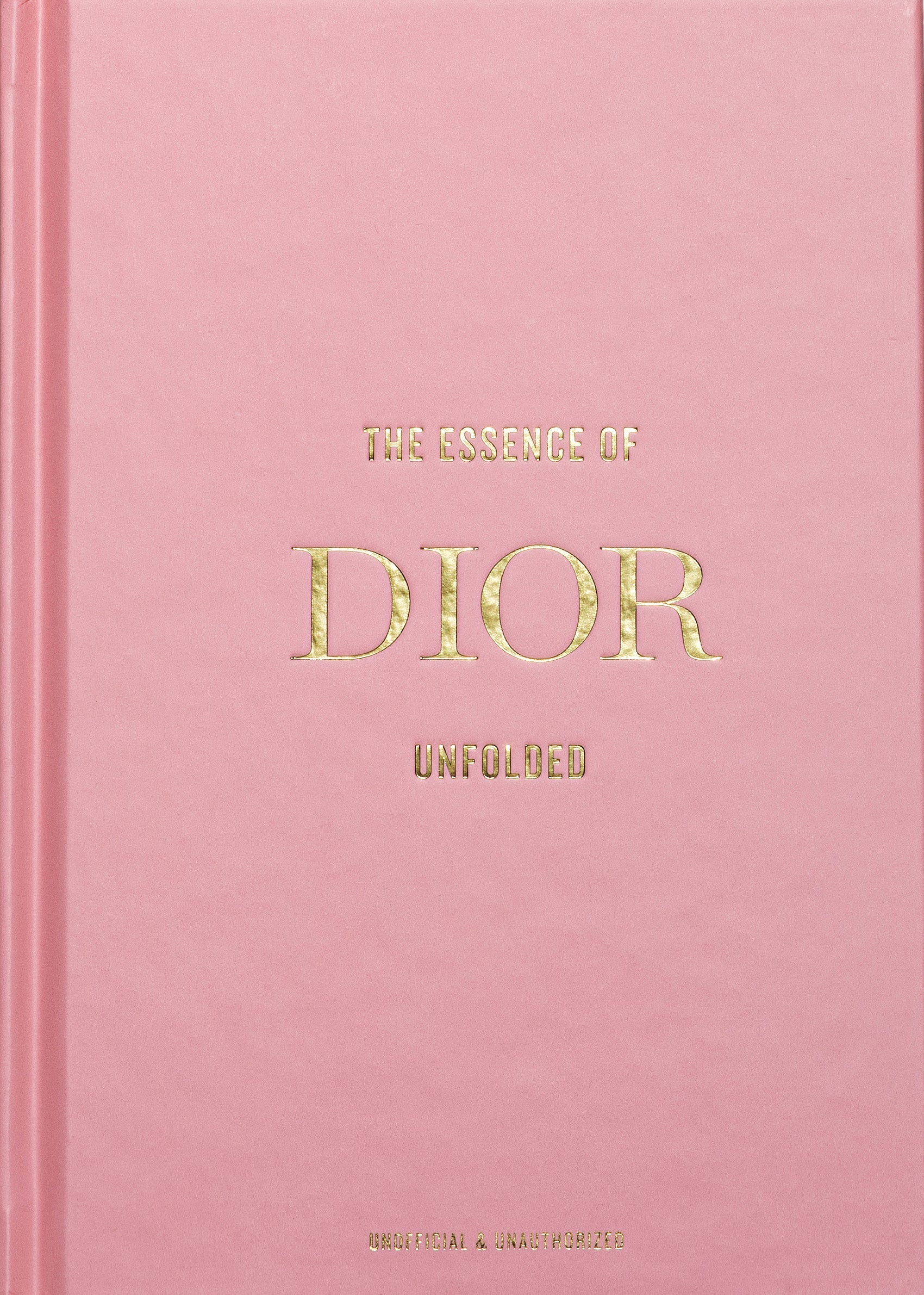 Hintsdeco Books Βιβλίο Τέχνης Βιβλίο Τέχνης The Essence of Dior Ροζ 14.5 x 1.5 xΗ 21.5 cm Hintsdeco