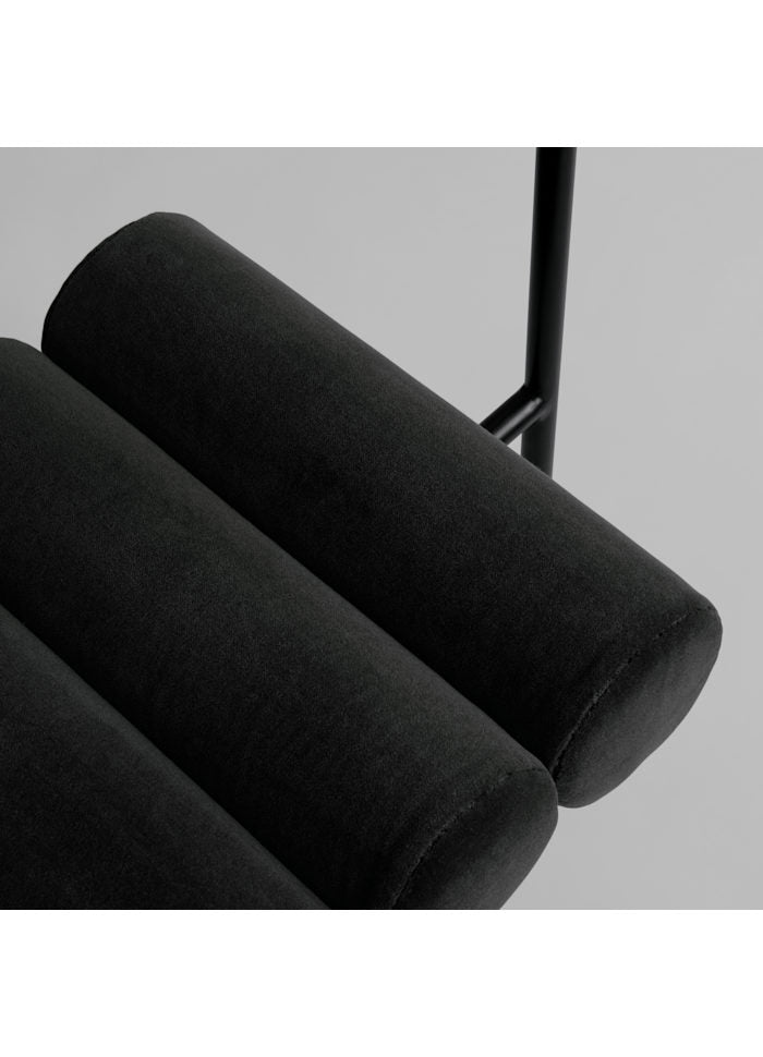 Καρέκλα Τραπεζαρίας Hiro - Black Frame - Χρωμα Γκρί Peat Velvet  H76 x W55 x L42 cm 101 COPENHAGEN
