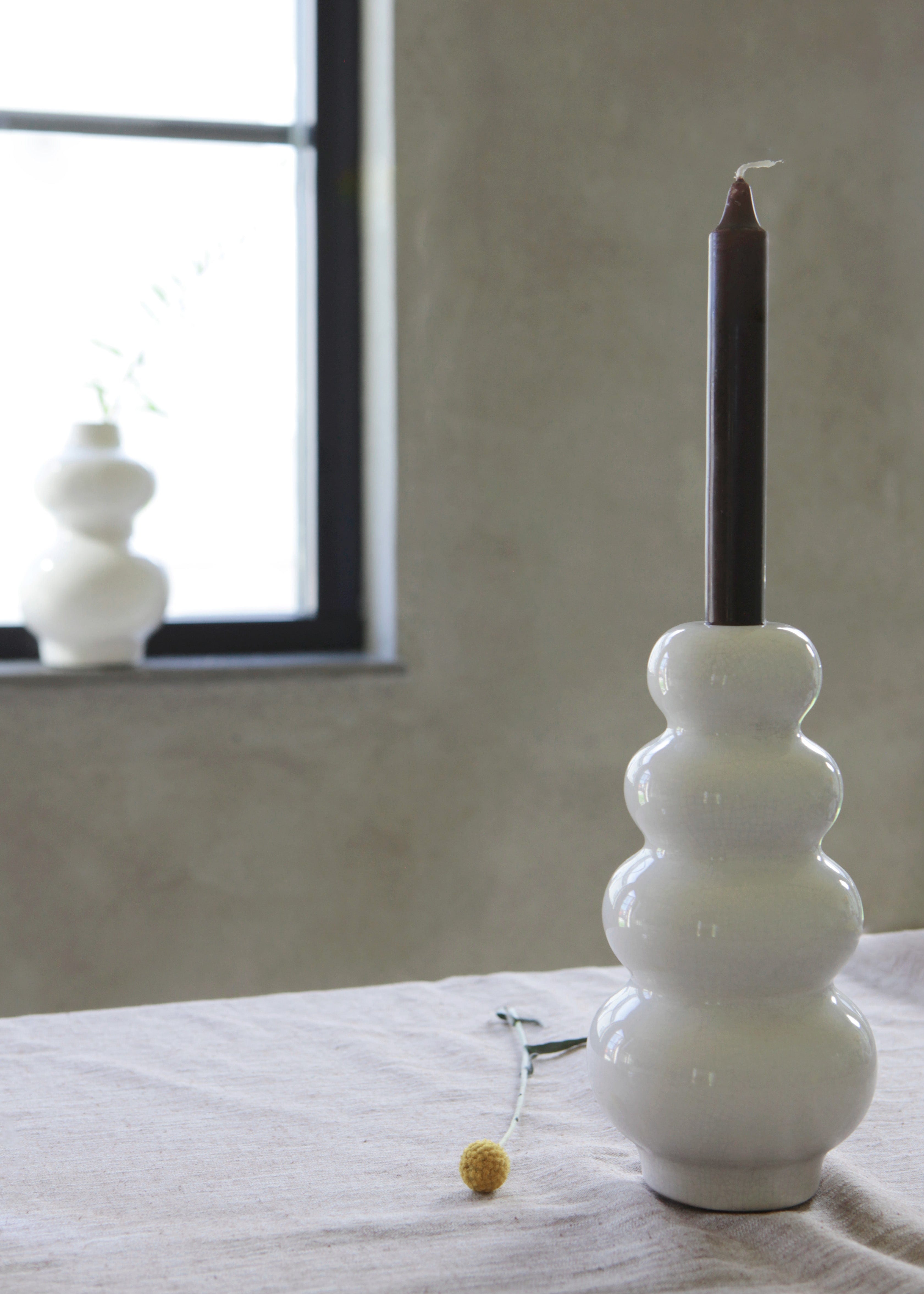 EIGHTMOOD Candle Calliope Glossy White Ceramic D11xH22cm, EIGHTMOOD